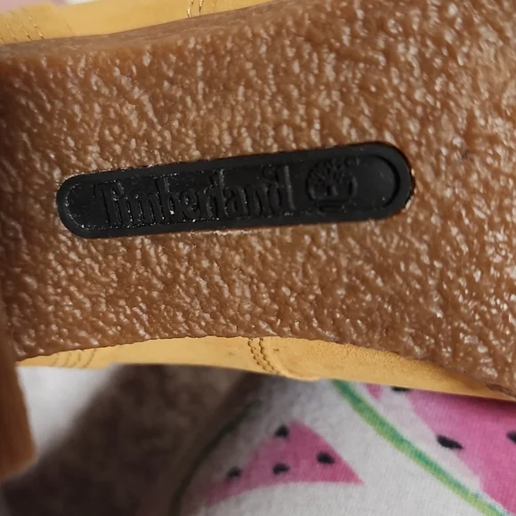 Timberland - Picture 2 of 3